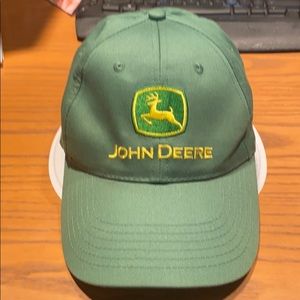 John Deer logo cap